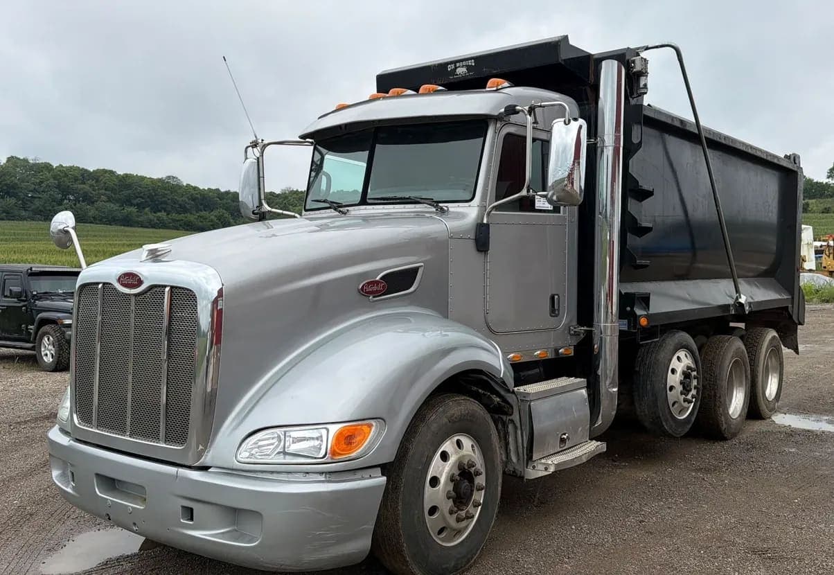 2012 Peterbilt 386 Dump Truck